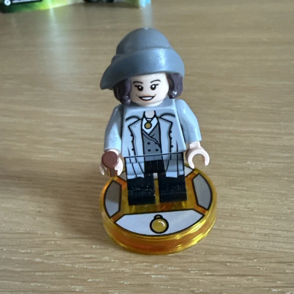 LEGO DIMENSIONS: Tina Goldstein Fun Pack (71257) With‎ Base